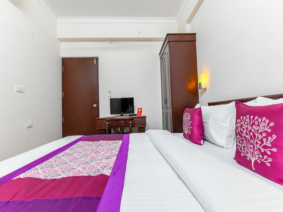 Oyo 11309 Hotel Green Land Residency Kochi Exterior foto